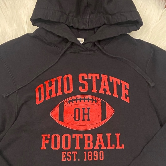Men's Ohio State football hoodie - Picture 2 of 3